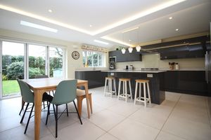 Photo 22- click for photo gallery